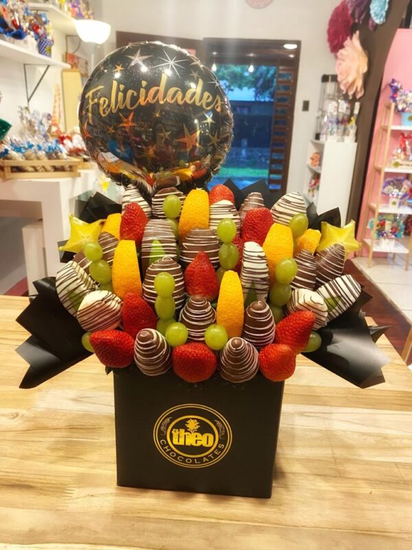 Arreglo de frutas con chocolate "Deluxe"